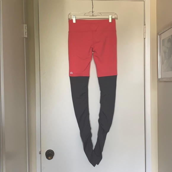 Alo Yoga Goddess Legging - Picture 3 of 4